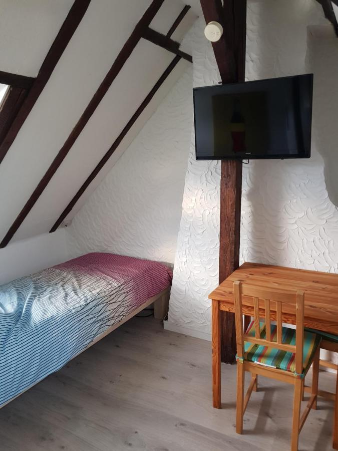 Messezimmer Am Thewissenweg Dusseldorf Room photo